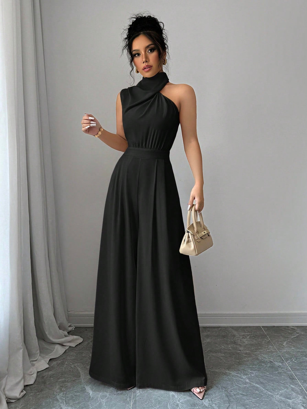 Macacão Feminino Pantalona Elegante Assimétrico