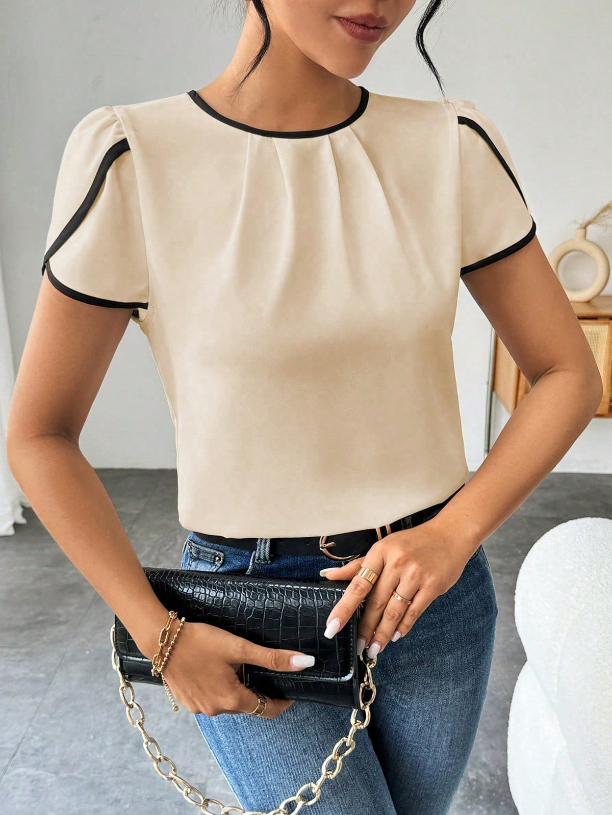 Blusa Feminina Manga Curta Decote Redondo