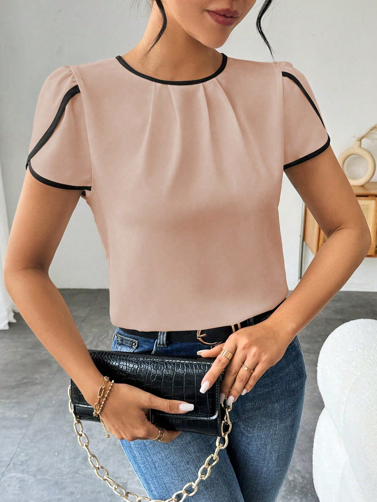 Blusa Feminina Manga Curta Decote Redondo