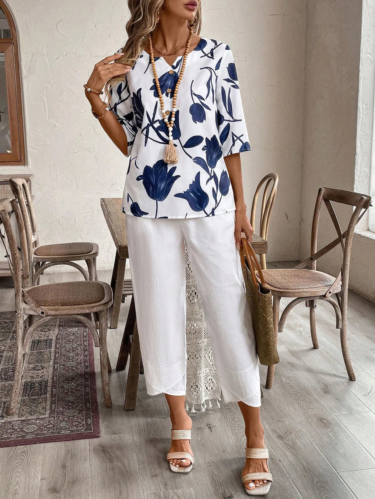 Conjunto Feminino Blusa Meia Manga e Capri