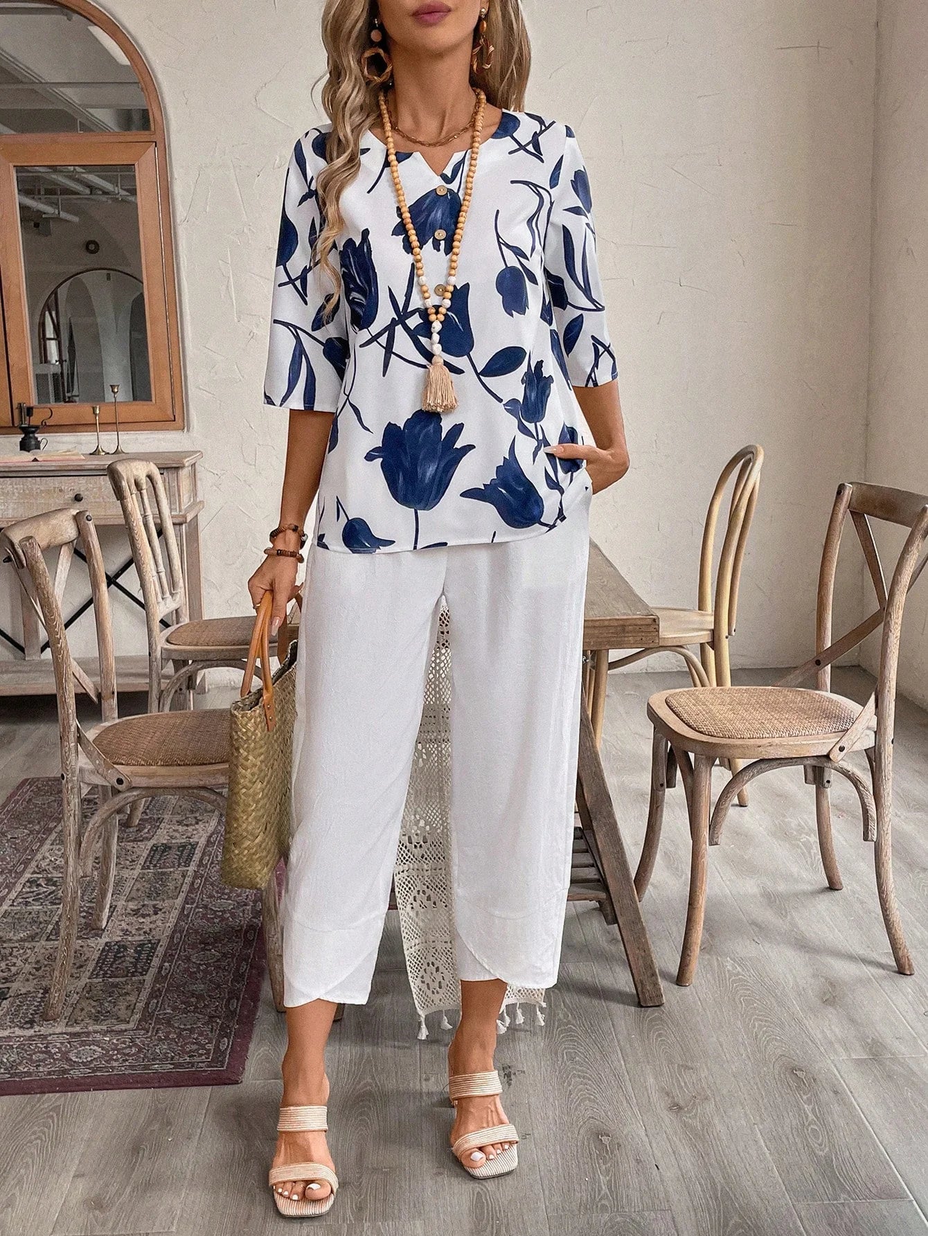 Conjunto Feminino Blusa Meia Manga e Capri