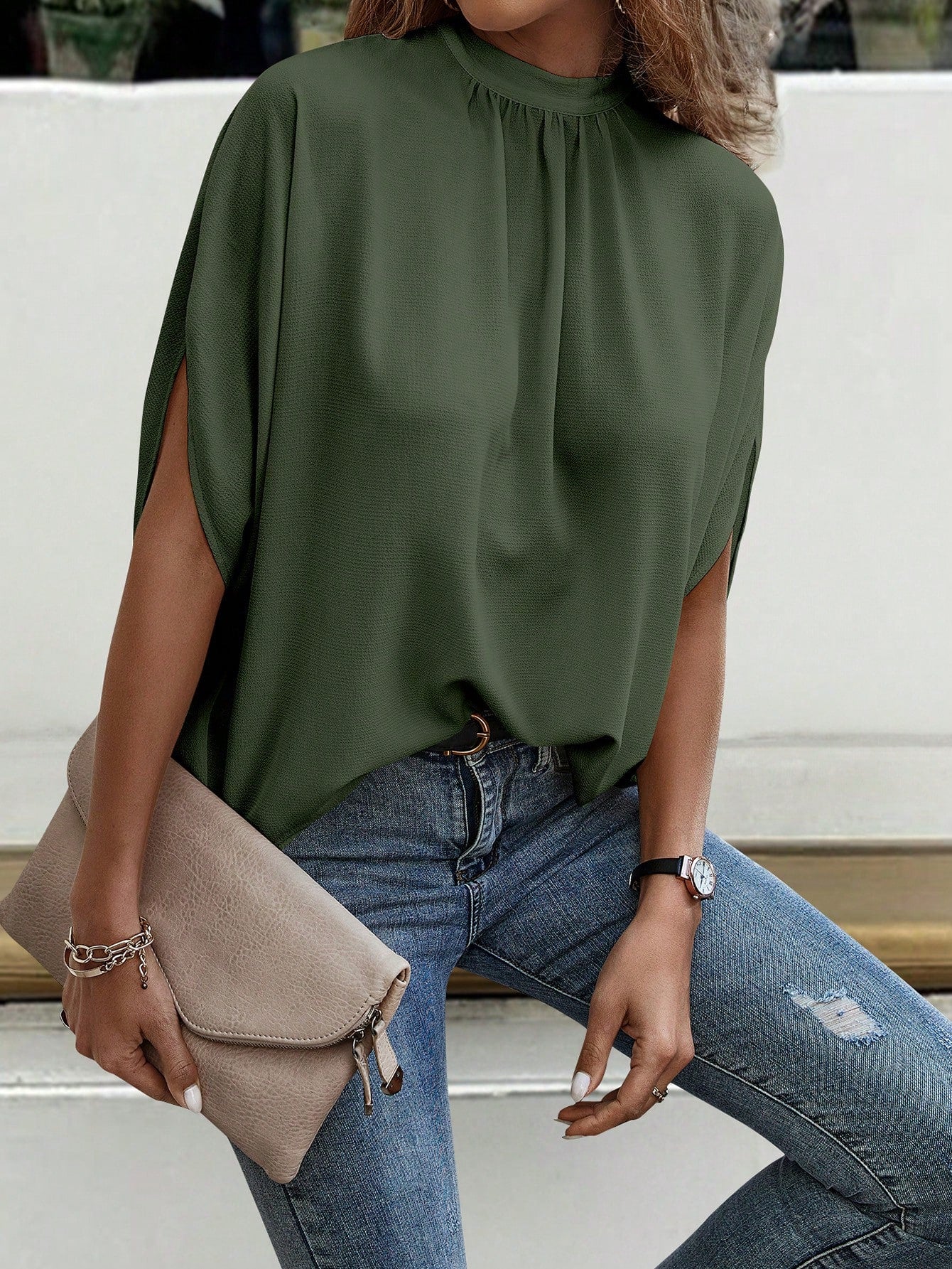 Blusa Feminina Manga Curta Caída Gola Alta